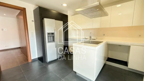 Apartamento T2 para Arrendamento em Moscavide e Portela
