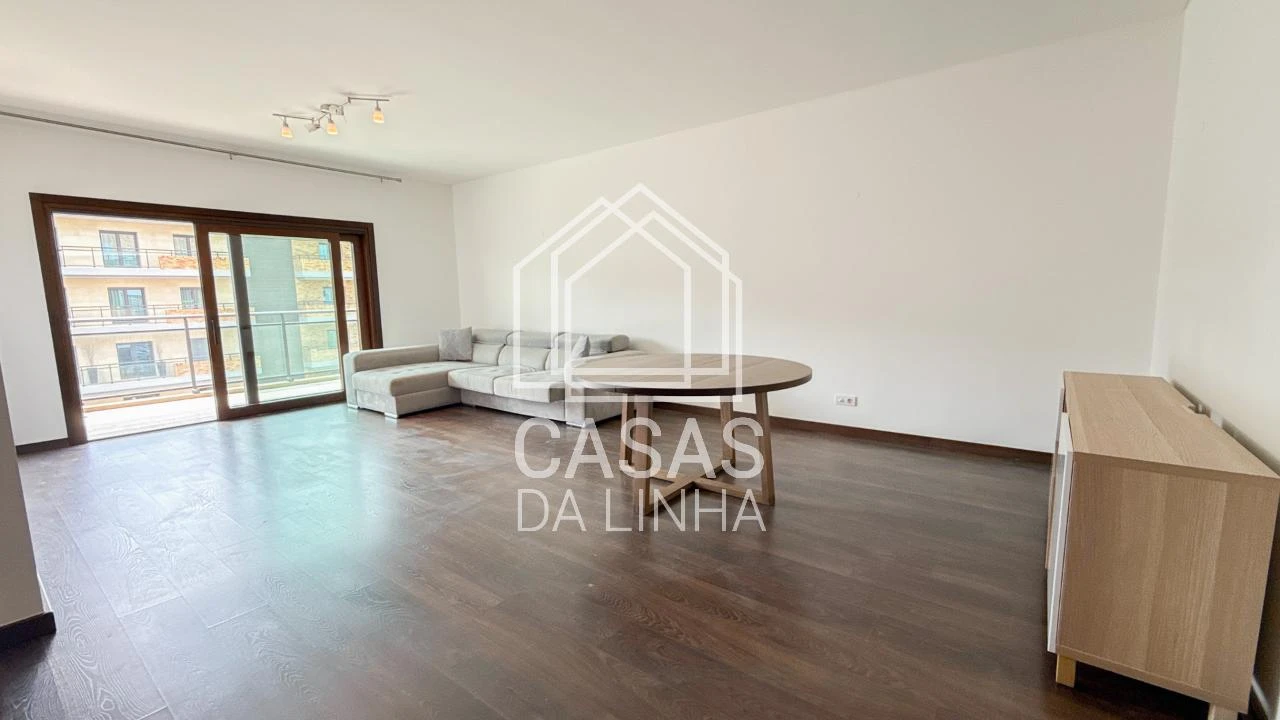 Apartamento T2 para Arrendamento em Moscavide e Portela Foto 1