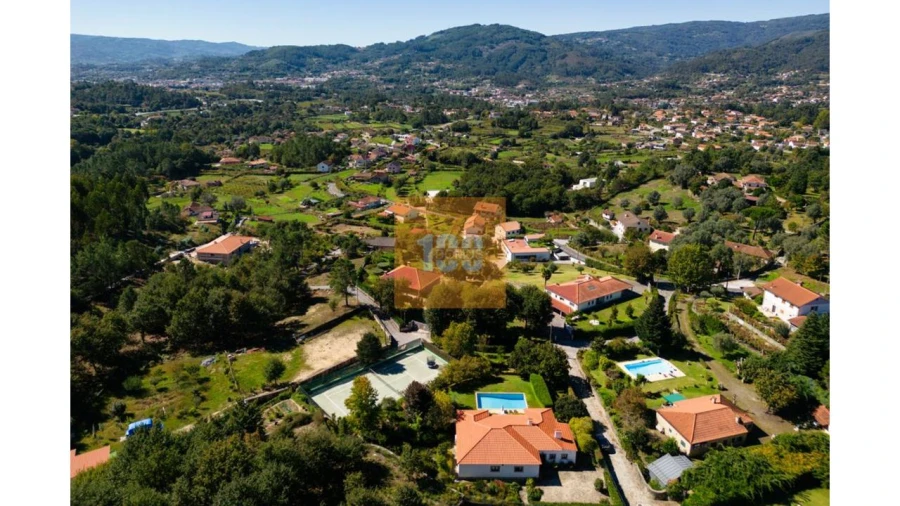 Quinta T4 para Venda em Couto Foto 30