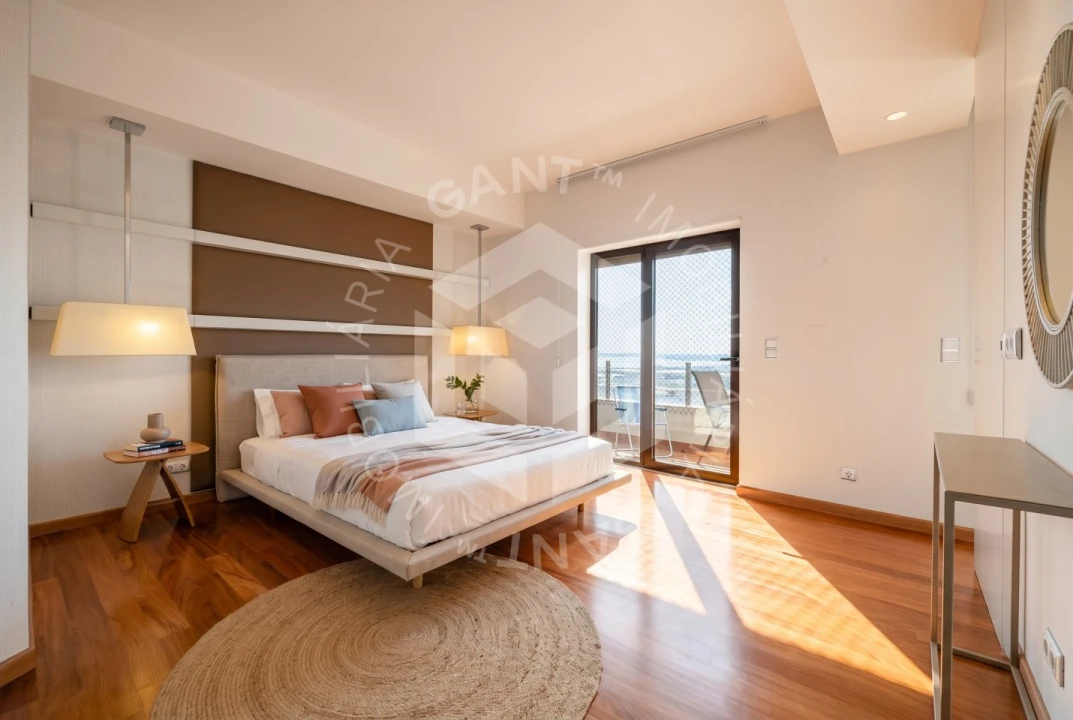 Apartamento T4 para Venda em Almada, Cova da Piedade, Pragal e Cacilhas Foto 27