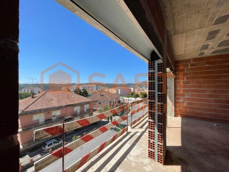 Apartamento T2 para Venda em Nossa Senhora da Piedade Foto 35