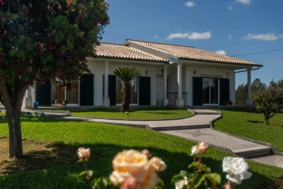 Moradia T3 para Venda em Almagreira