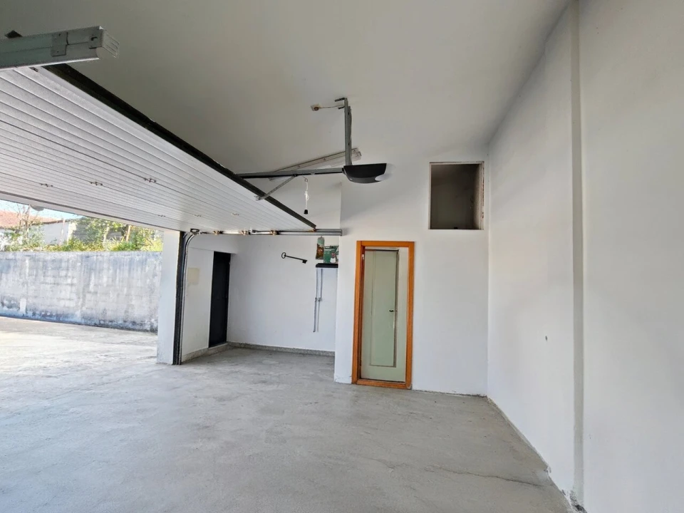 Moradia T2 para Venda em Pussos São Pedro Foto 23