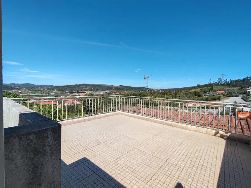 Moradia T2 para Venda em Pussos São Pedro Foto 17