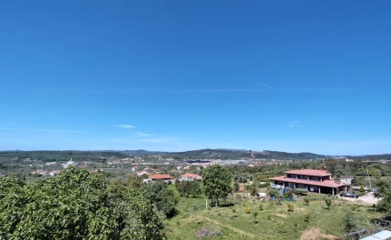 Moradia T2 para Venda em Pussos São Pedro