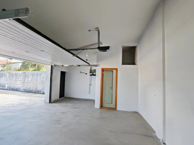 Moradia T2 para Venda em Pussos São Pedro Foto 23