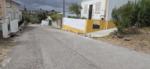 Moradia T3 para Venda em Mouriscas