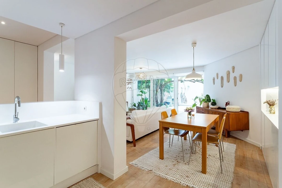Apartamento T2 para Venda em São Domingos de Benfica Foto 10