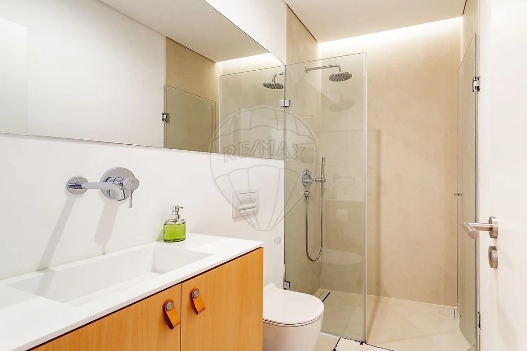 Apartamento T2 para Venda em São Domingos de Benfica Foto 18