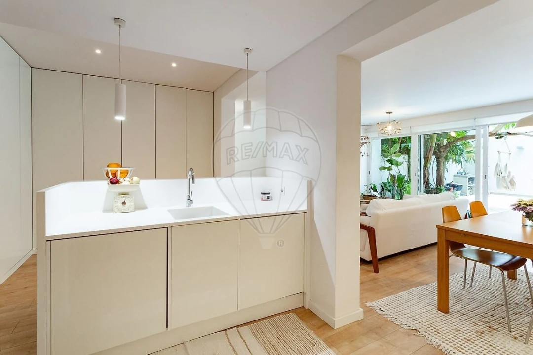 Apartamento T2 para Venda em São Domingos de Benfica Foto 11