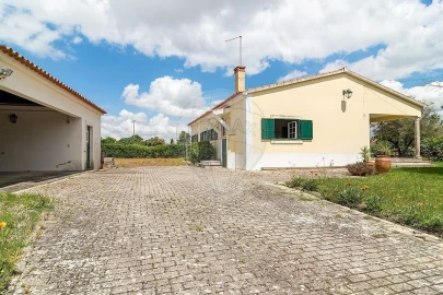 Moradia T3 para Venda em Vale da Pedra
