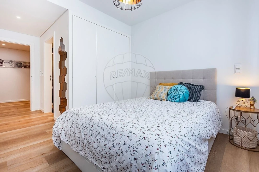 Apartamento T4 para Venda em Lumiar Foto 14