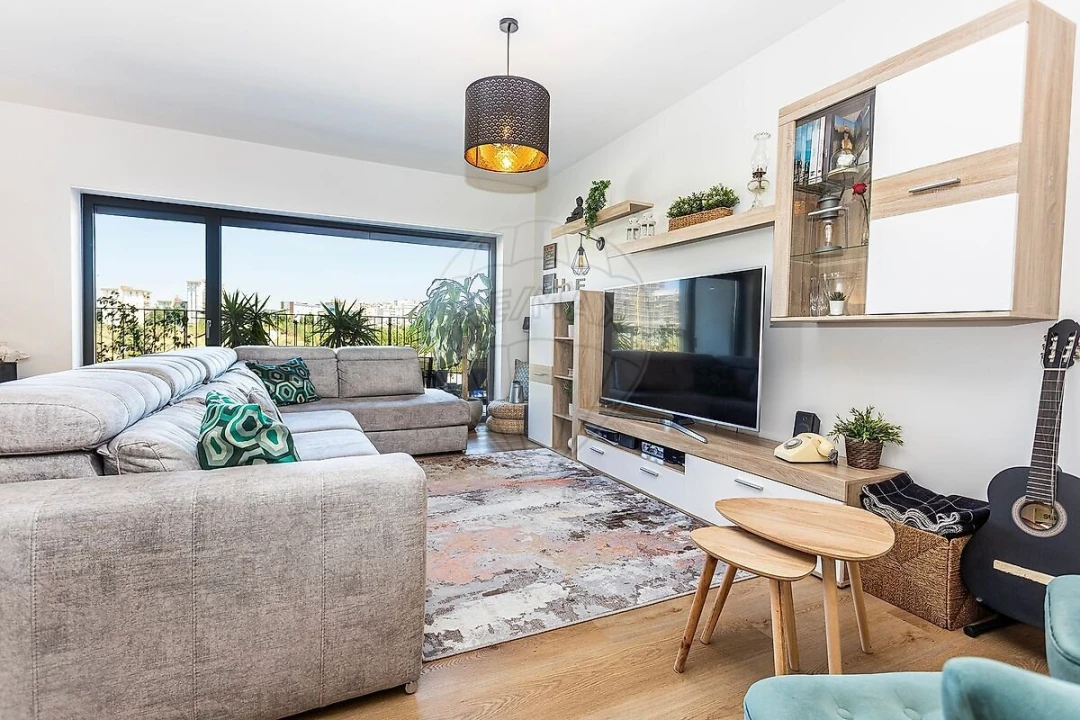 Apartamento T4 para Venda em Lumiar Foto 4