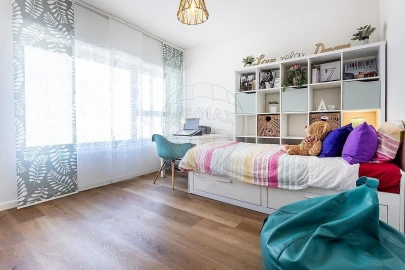 Apartamento T4 para Venda em Lumiar