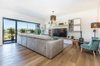 Apartamento T4 para Venda em Lumiar