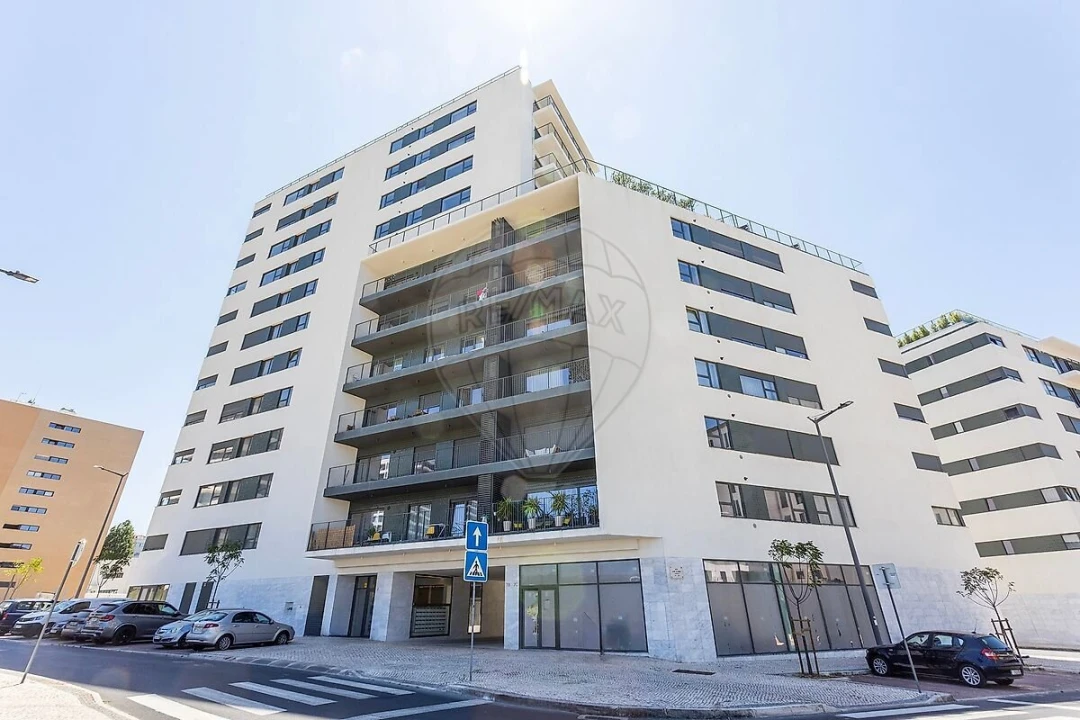 Apartamento T4 para Venda em Lumiar Foto 33