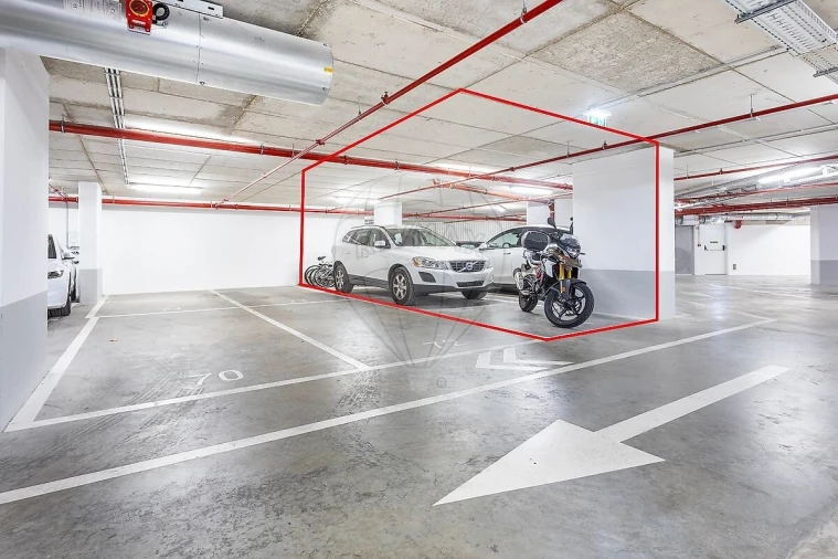 Apartamento T4 para Venda em Lumiar Foto 30