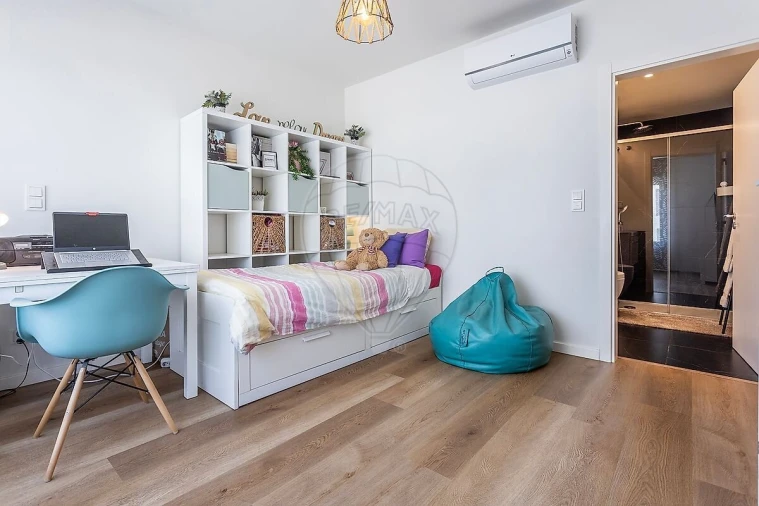 Apartamento T4 para Venda em Lumiar Foto 18