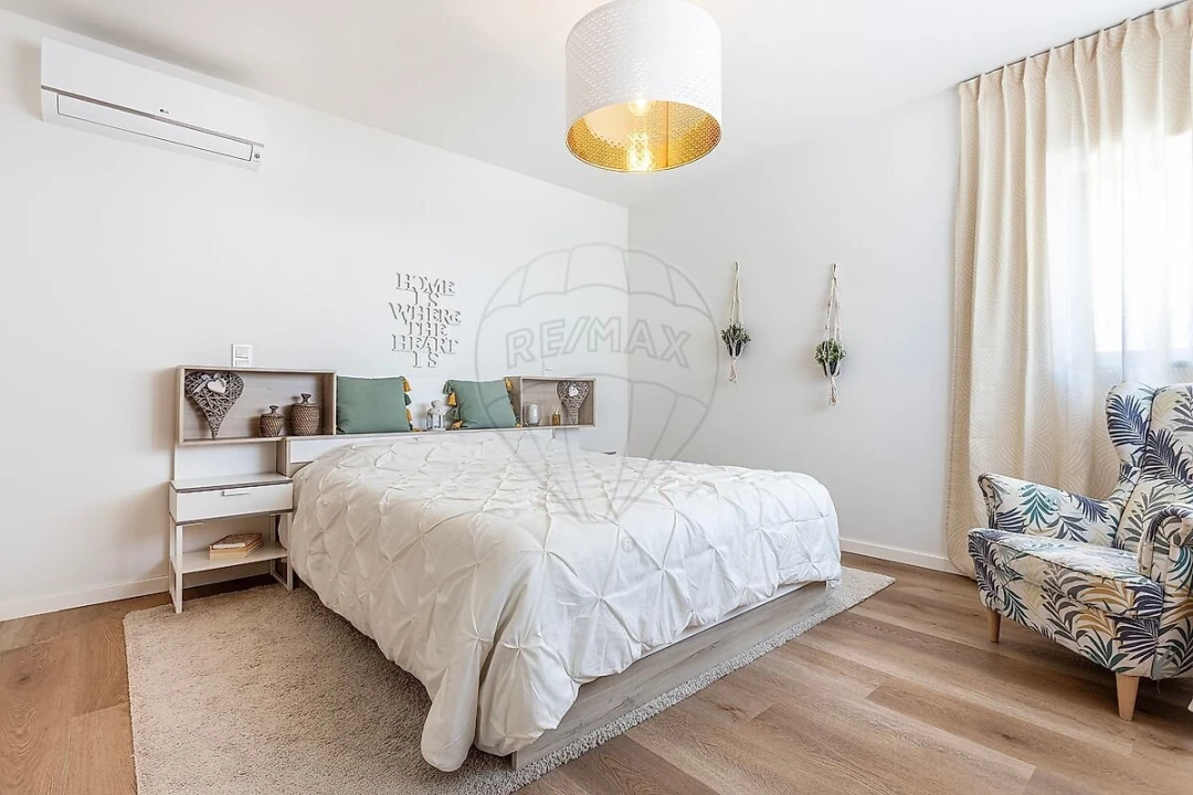 Apartamento T4 para Venda em Lumiar Foto 9
