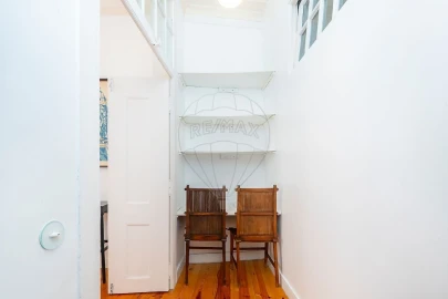 Apartamento T1 para Venda em Santa Maria Maior