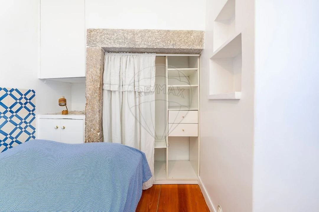 Apartamento T1 para Venda em Santa Maria Maior Foto 20