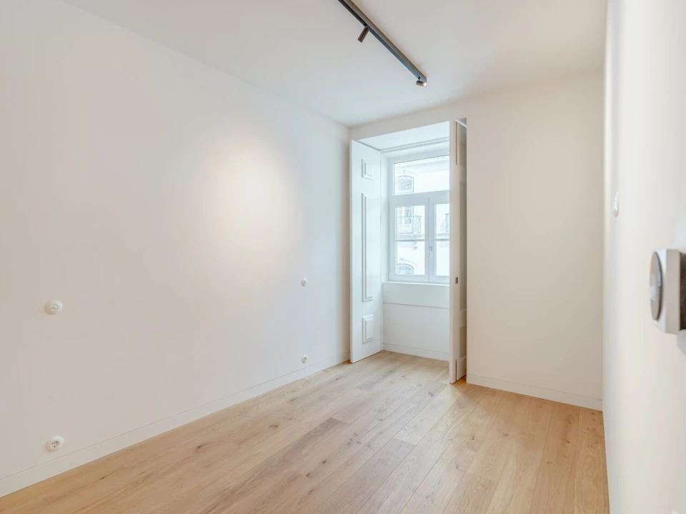 Apartamento T2 para Venda em Santa Maria Maior Foto 7
