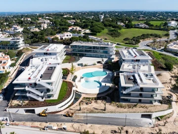 Apartamento T3 para Venda em Lagoa e Carvoeiro