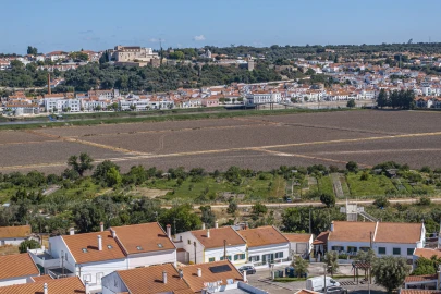 Moradia T4 para Venda em Santa Maria do Castelo e Santiago e Santa Susana