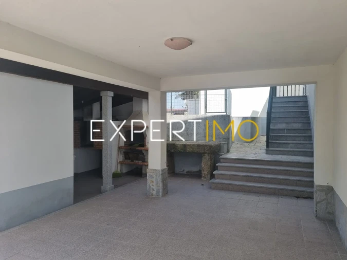 Moradia T4 para Venda em Gouveia (São Pedro e São Julião) Foto 10