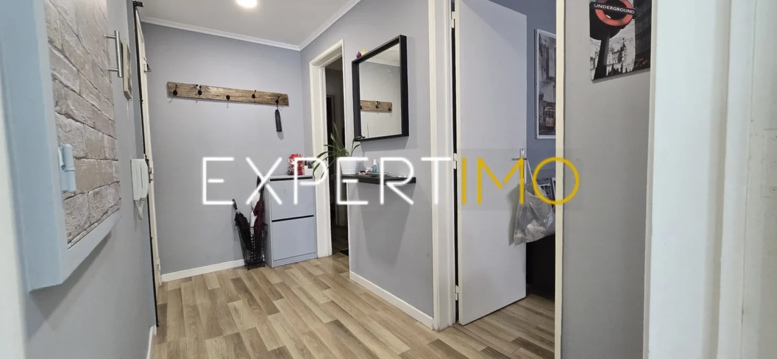 Apartamento T2 para Venda em Algueirão-Mem Martins Foto 5