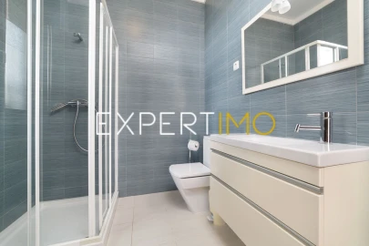 Moradia T6 para Venda em Insua