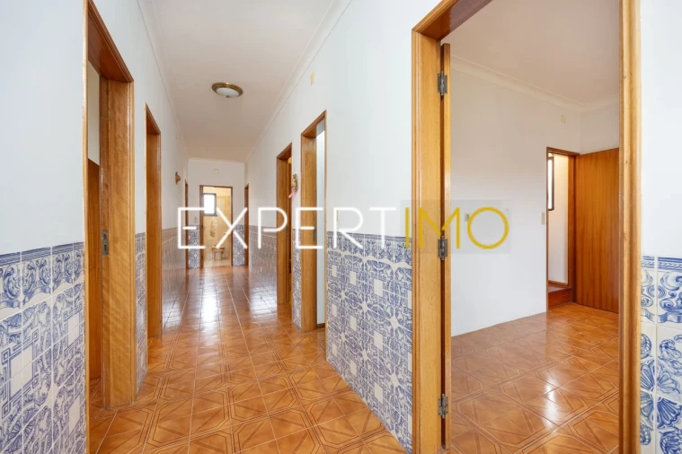 Apartamento T5 para Venda em Santiago e São Simão de Litém e Albergaria dos Doze Foto 17