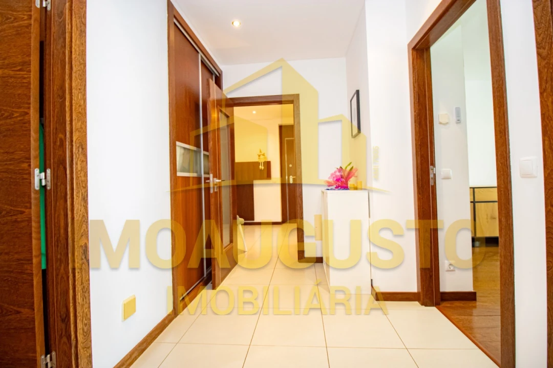 Apartamento T3 para Venda em Guarda Foto 11