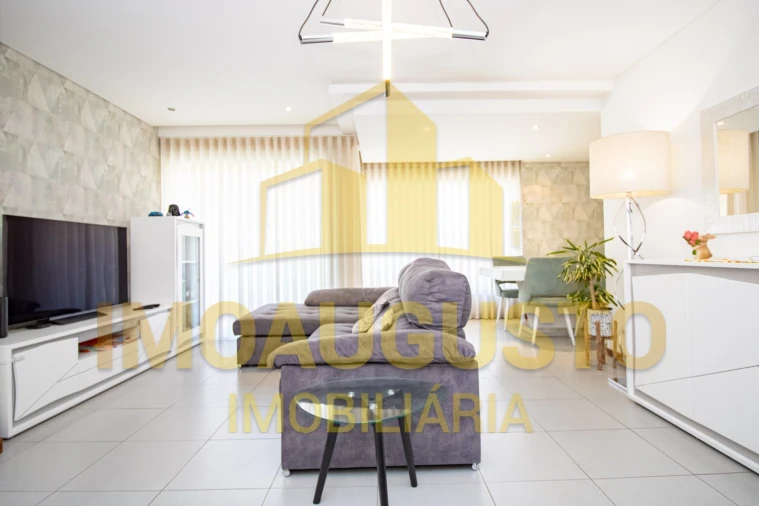 Apartamento T3 para Venda em Guarda Foto 5