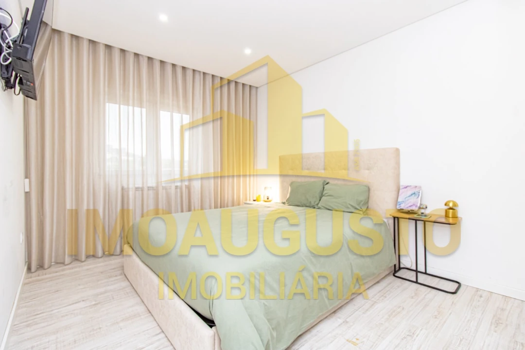 Apartamento T3 para Venda em Guarda Foto 11