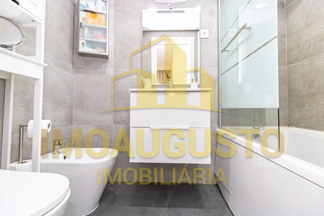 Apartamento T3 para Venda em Guarda Foto 13
