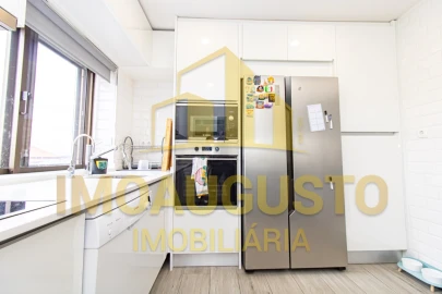 Apartamento T3 para Venda em Guarda