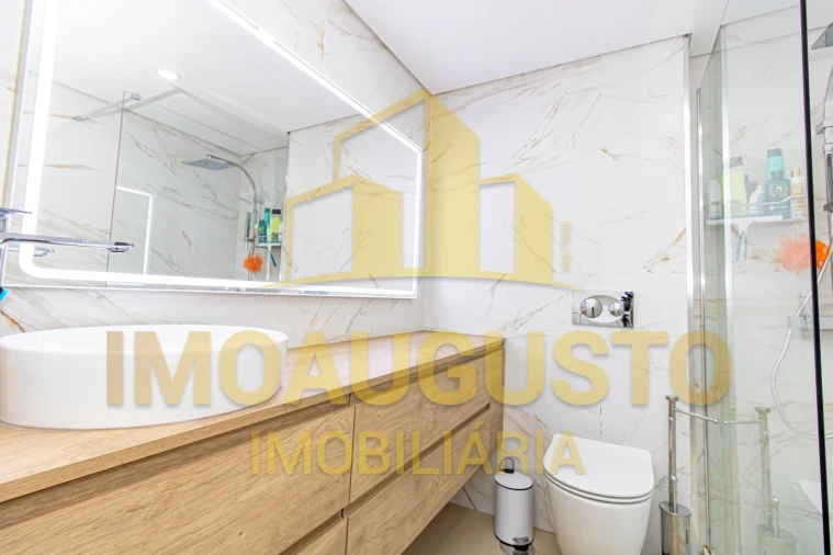 Apartamento T3 para Venda em Guarda Foto 10