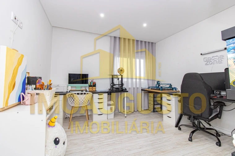 Apartamento T3 para Venda em Guarda Foto 17