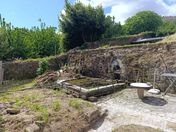 Moradia T0 para Venda em Alcongosta