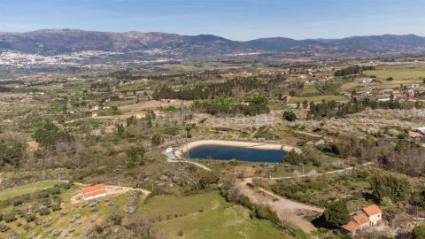 Quinta T0 para Venda em Ferro