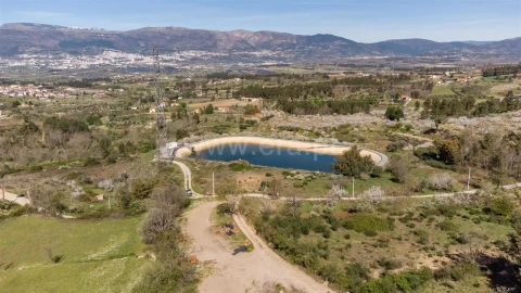 Quinta T0 para Venda em Ferro