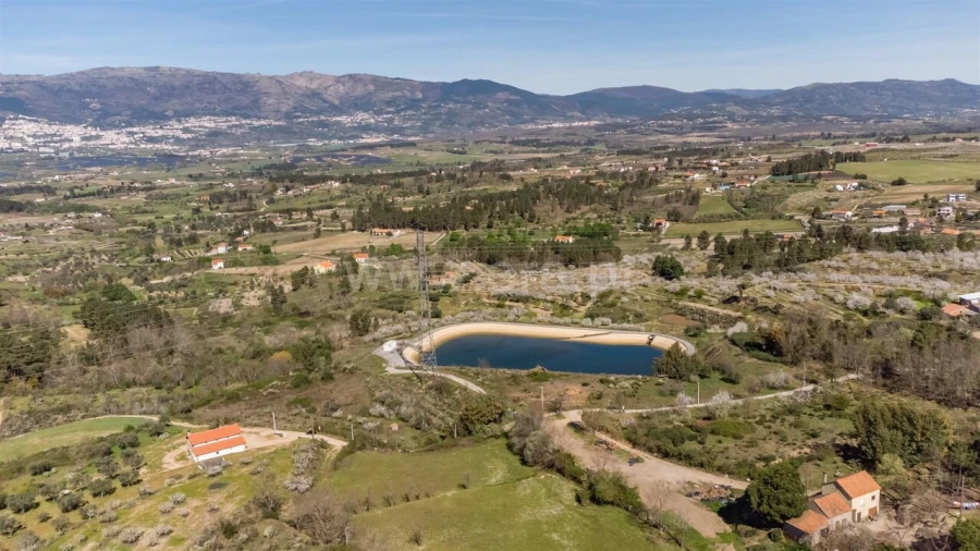 Quinta T0 para Venda em Ferro Foto 15