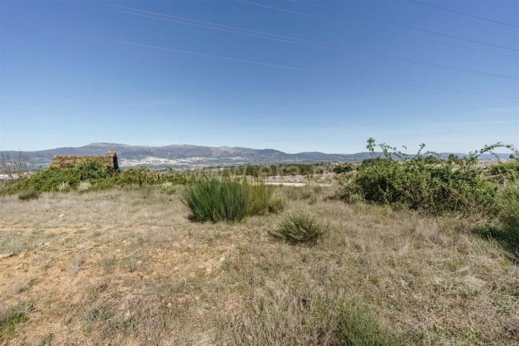 Quinta T0 para Venda em Ferro Foto 11