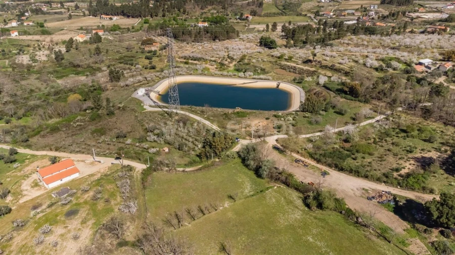 Quinta T0 para Venda em Ferro Foto 16
