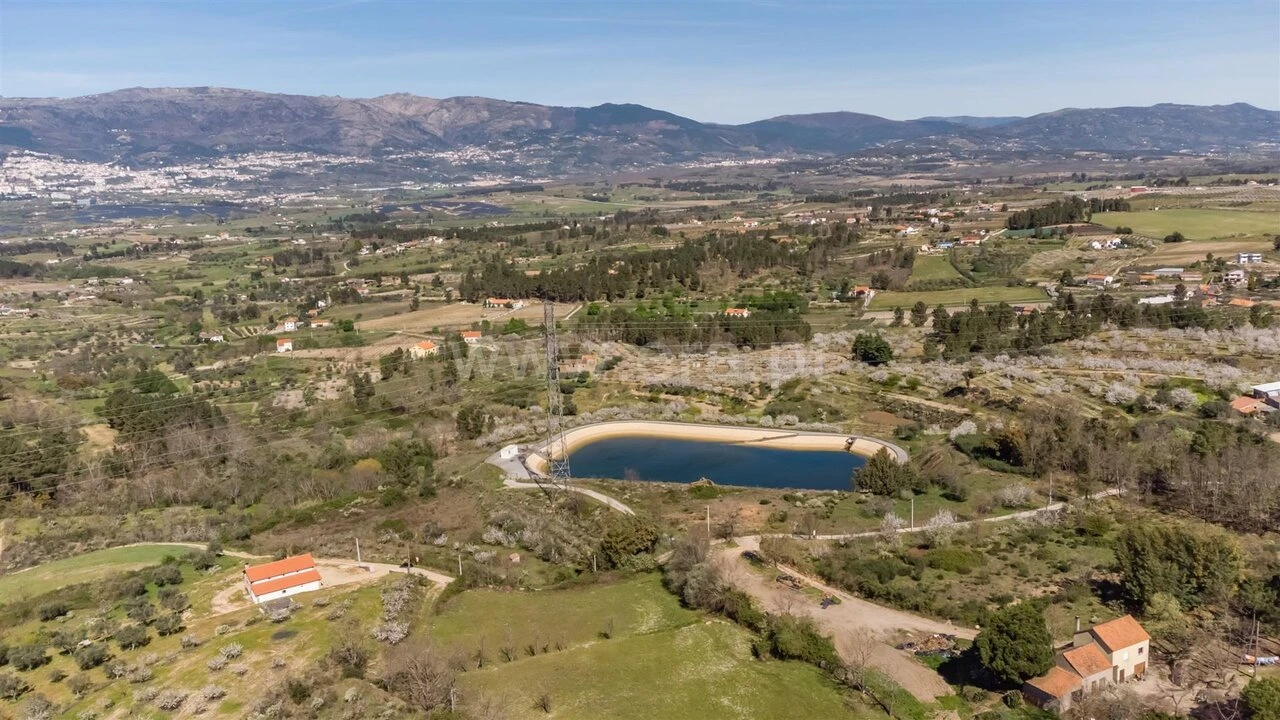 Quinta T0 para Venda em Ferro Foto 15
