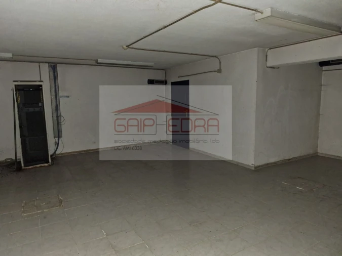 Loja para Venda em Sé, Santa Maria e Meixedo Foto 19