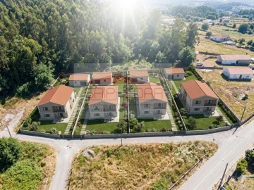 Terreno para Venda em Trofa, Segadães e Lamas do Vouga