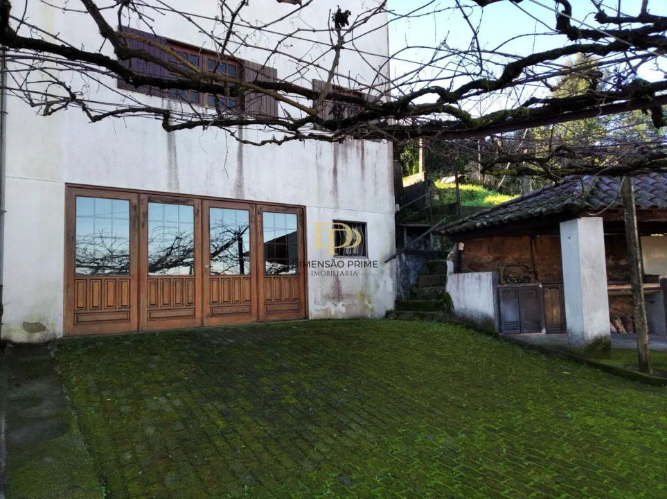 Moradia T5 para Venda em Roriz Foto 2