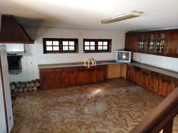 Moradia T5 para Venda em Roriz Foto 11